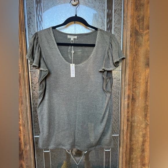 Gray Ruffled Sleeve Top - Picture 1 of 7